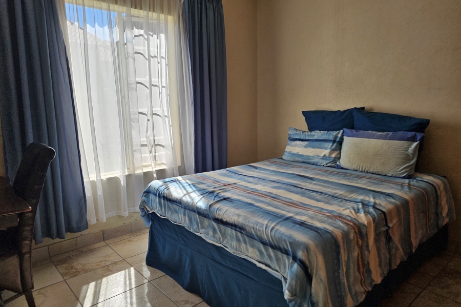 3 Bedroom Property for Sale in Waterval East North West